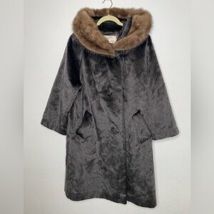 Coat faux fur vintage trench Brazotta coat sz L or XL 
mink collar dark brown